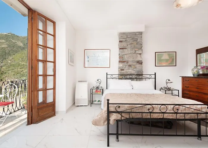 Rossi Tramonti 1, Corniglia